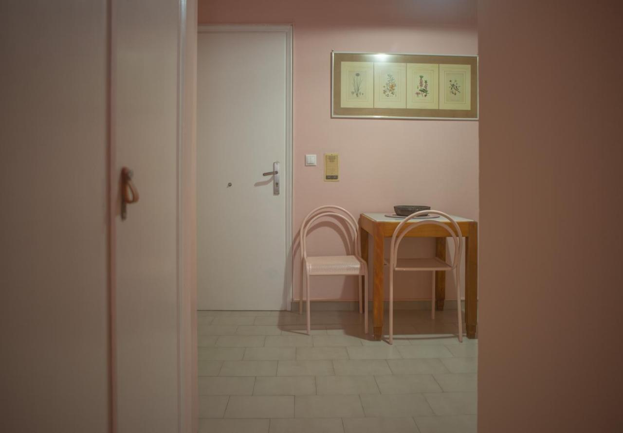 Ann'S Apartment ลิคชูรี ภายนอก รูปภาพ